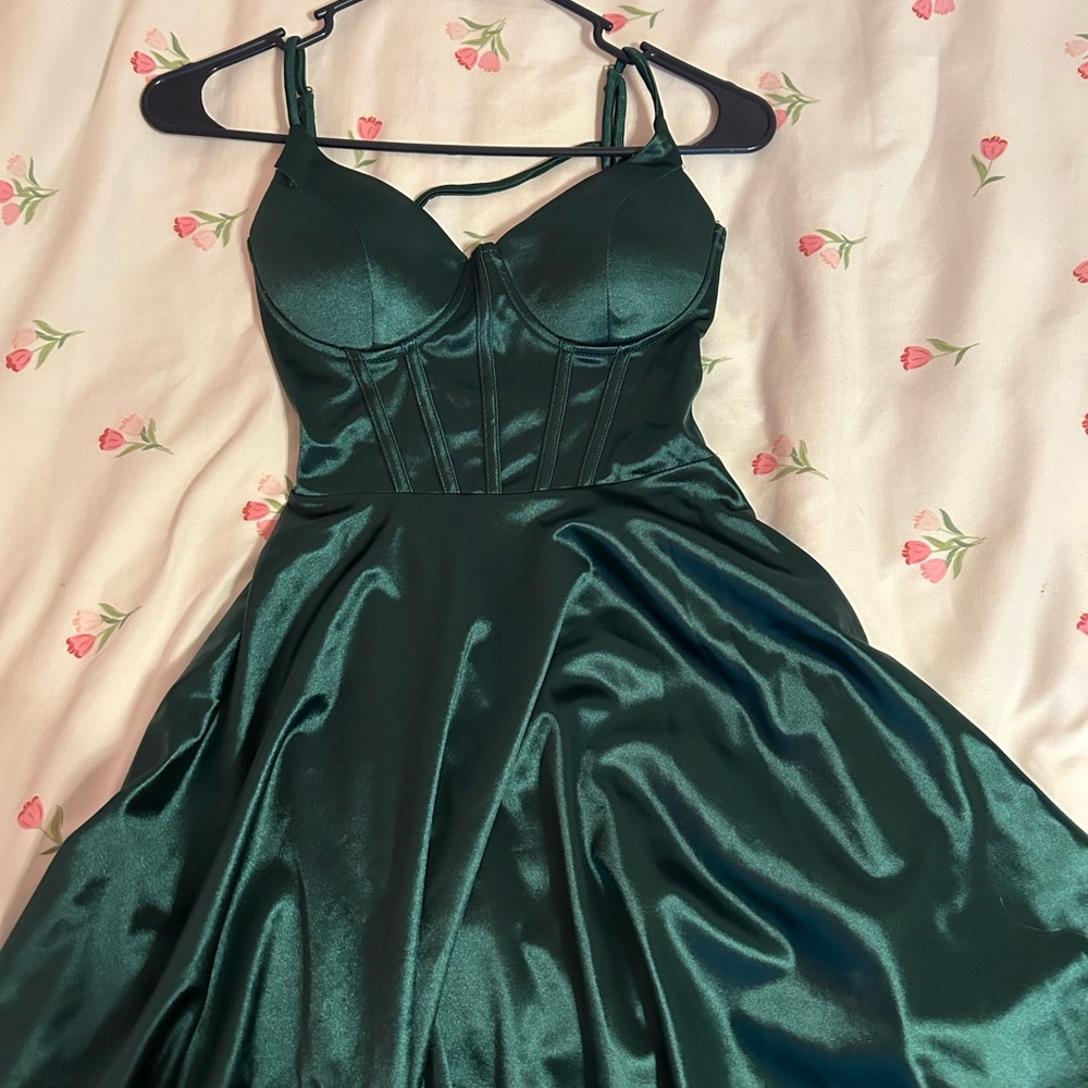 Windsor Green Spaghetti Strap Sundress for Prom/Hoco